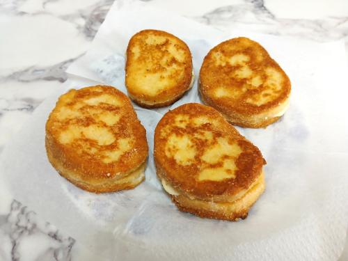 Jak uvařit mozzarella in carozza? Snadné recept, připravený za Do 30 minut